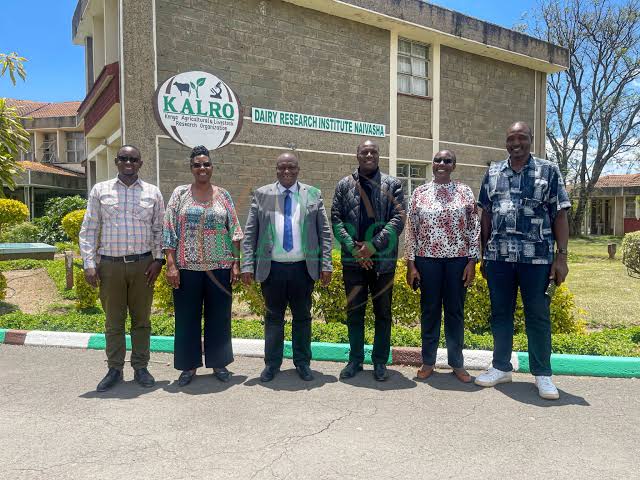 KALRO Dairy Research Institute Naivasha staff group photo
